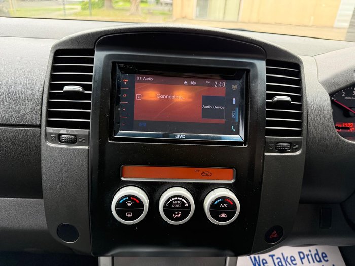 2012 Nissan Navara ST D40 Series 6 4x2 Midnight Black