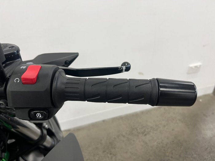 2023 Kawasaki Z400 Black