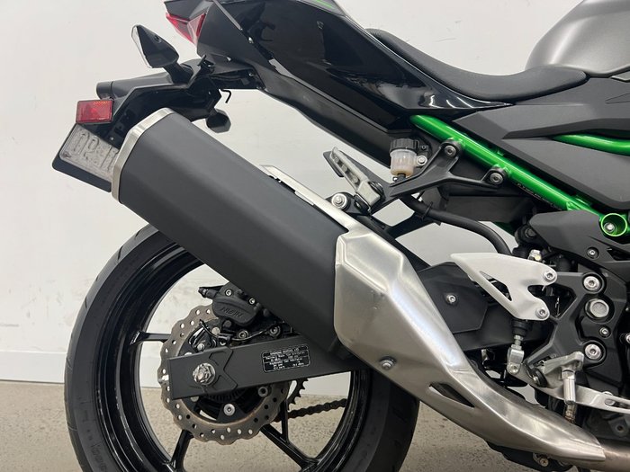 2023 Kawasaki Z400 Black