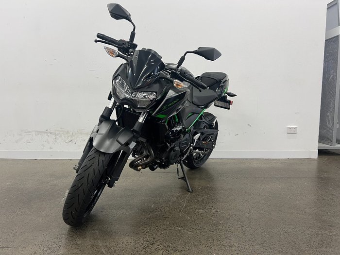 2023 Kawasaki Z400 Black