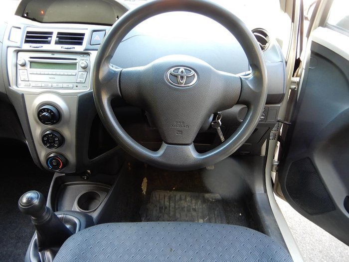 2008 Toyota Yaris YR NCP90R MY09 Gold