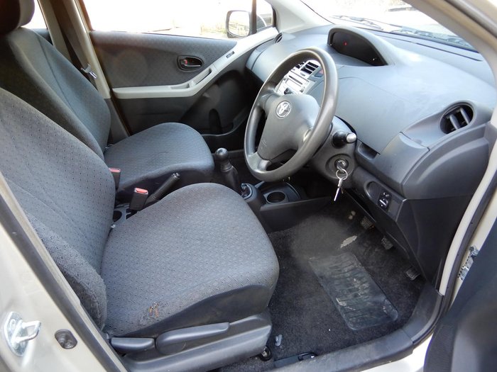 2008 Toyota Yaris YR NCP90R MY09 Gold
