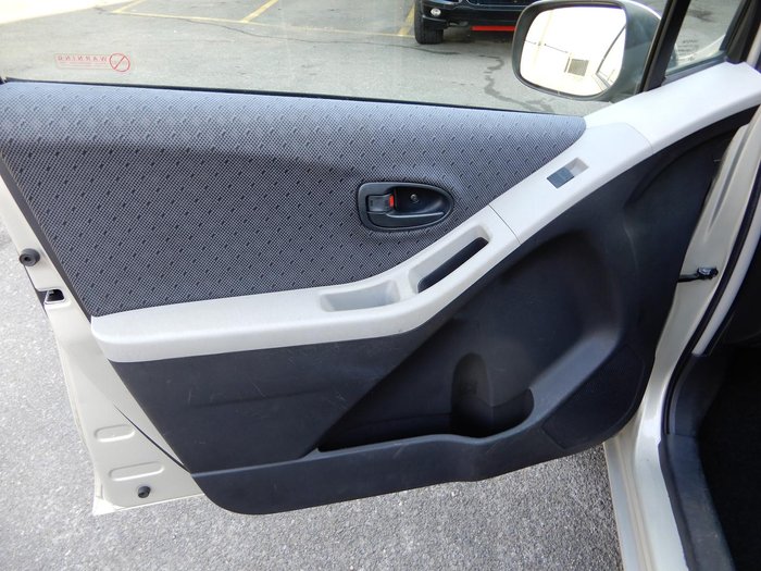 2008 Toyota Yaris YR NCP90R MY09 Gold
