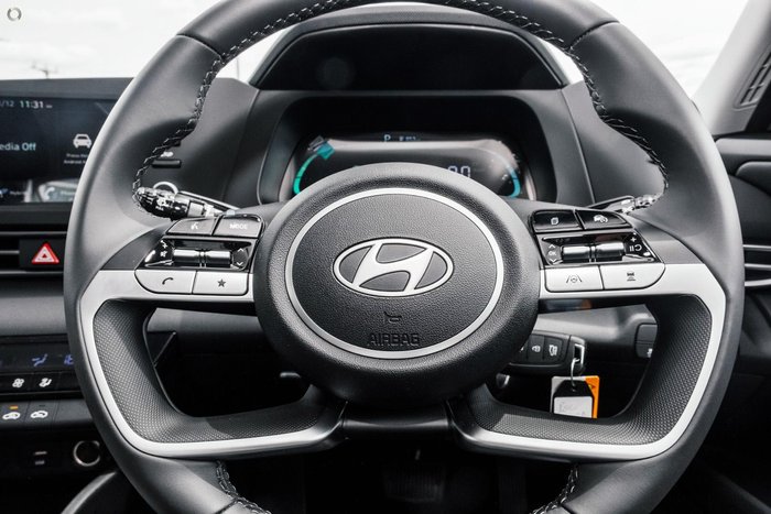 2025 Hyundai i30 Hybrid