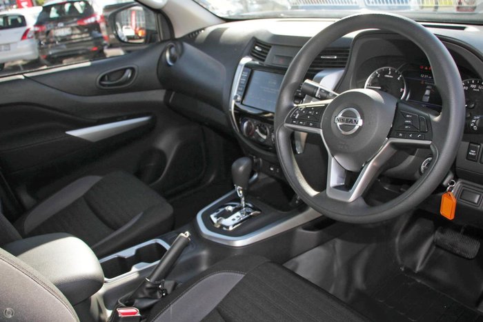 2025 Nissan Navara SL D23 MY25 4X4 Dual Range Black Star