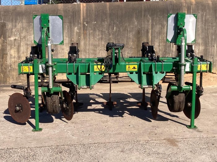 2018 Great Plains SS0300 