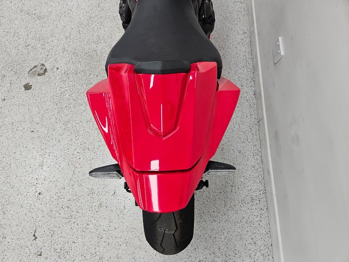 2024 Honda CBR650R Red