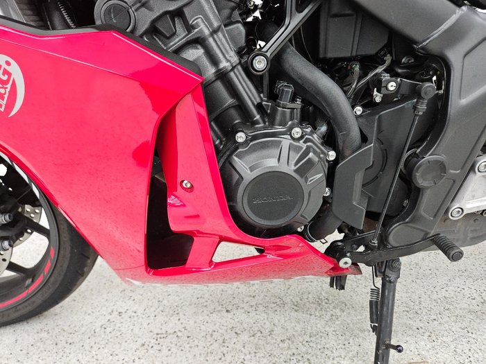 2024 Honda CBR650R Red