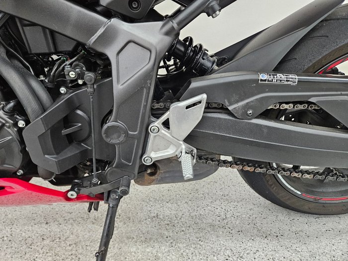 2024 Honda CBR650R Red