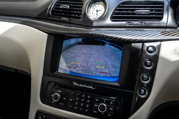 2016 Maserati GranCabrio Sport