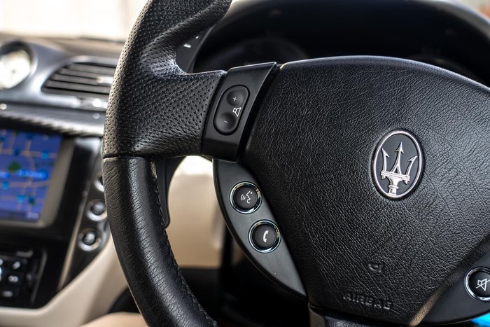 2016 Maserati GranCabrio Sport