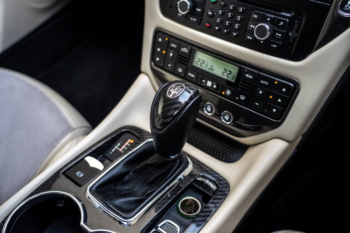 2016 Maserati GranCabrio Sport