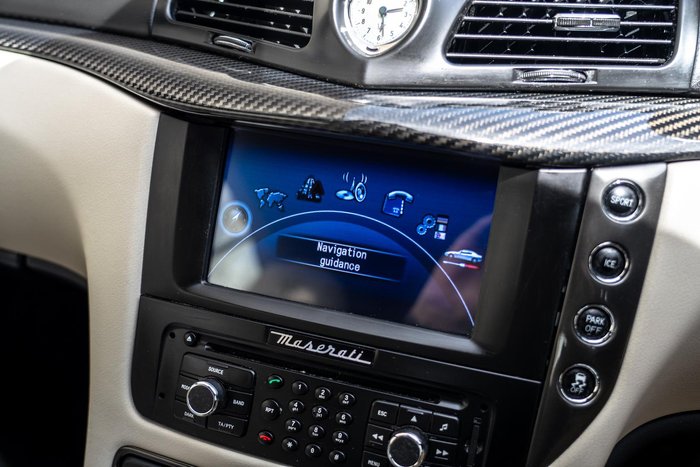 2016 Maserati GranCabrio Sport