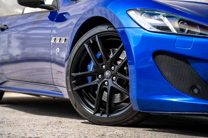 2016 Maserati GranCabrio Sport