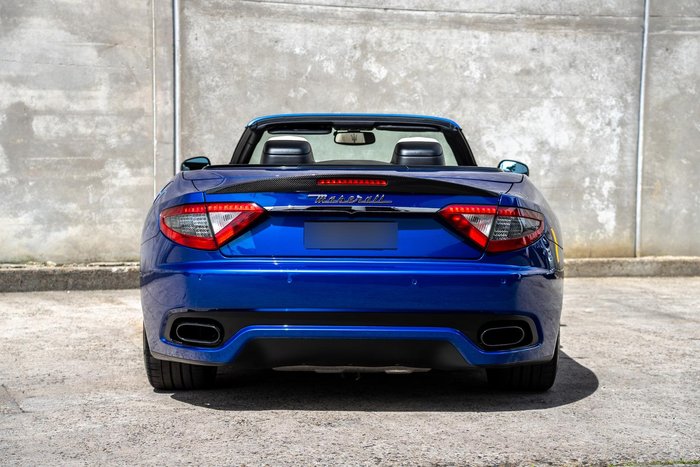 2016 Maserati GranCabrio Sport