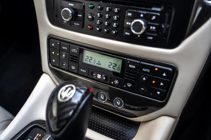 2016 Maserati GranCabrio Sport