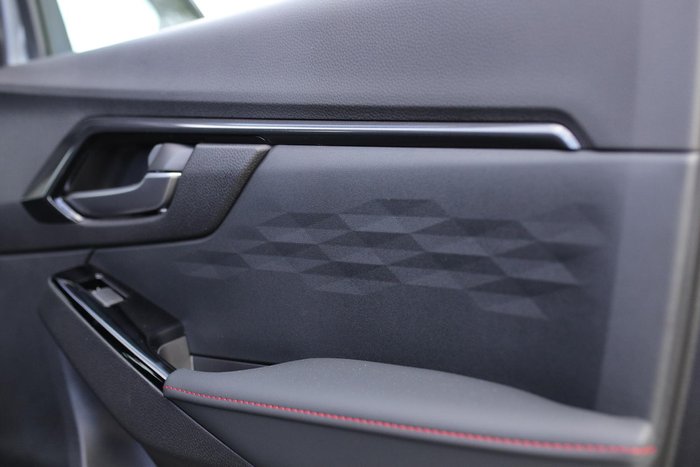 2025 Isuzu D-MAX X-TERRAIN