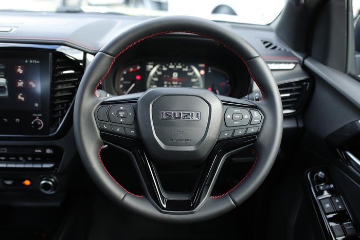 2025 Isuzu D-MAX X-TERRAIN