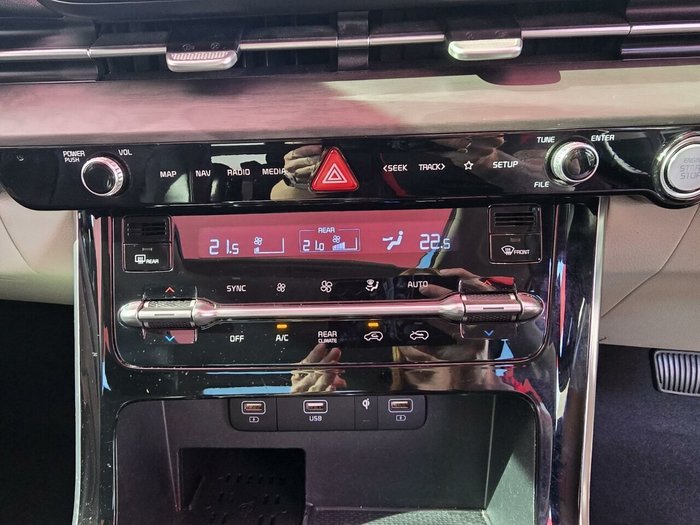 2021 Kia Carnival Platinum