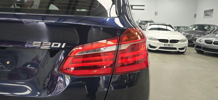 2016 BMW 2 Series 220i Luxury Line F45 Imperial Blue Brilliant Effect