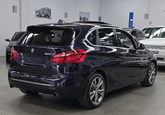 2016 BMW 2 Series 220i Luxury Line F45 Imperial Blue Brilliant Effect