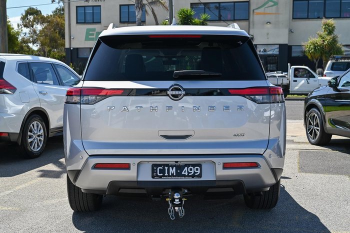 2023 Nissan Pathfinder Ti-L