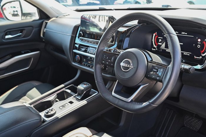 2023 Nissan Pathfinder Ti-L