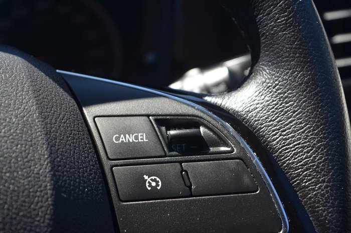 2016 Mitsubishi Outlander LS