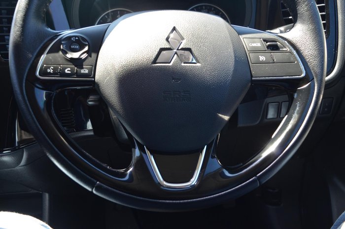 2016 Mitsubishi Outlander LS