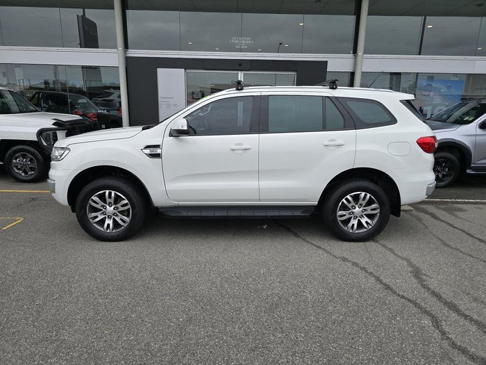 2016 Ford Everest Trend