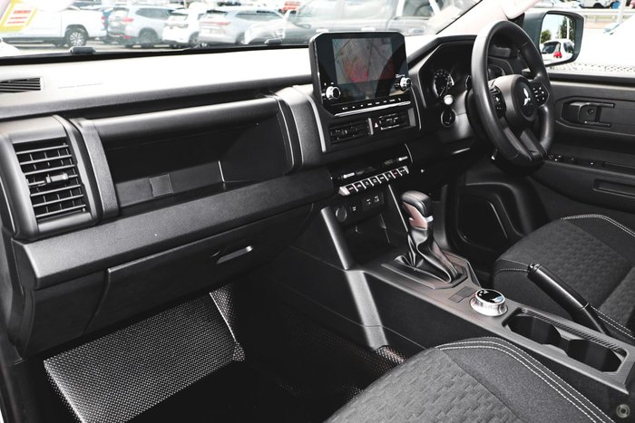 2024 Mitsubishi Triton GLX+