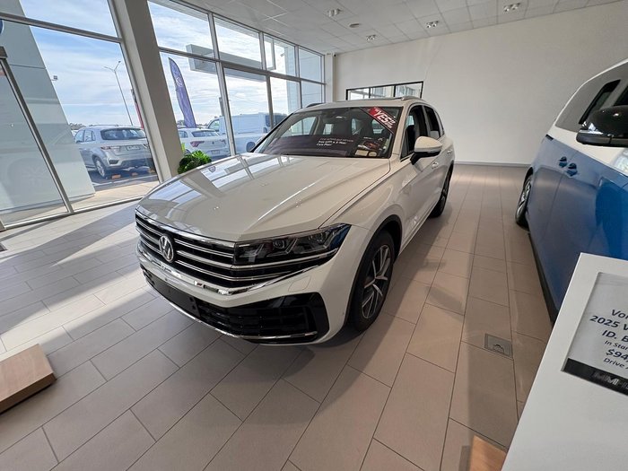 2025 Volkswagen Touareg 210TDI Elegance