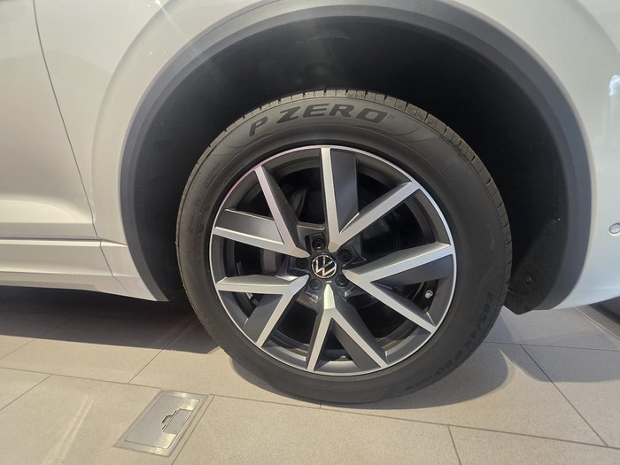 2025 Volkswagen Touareg 210TDI Elegance