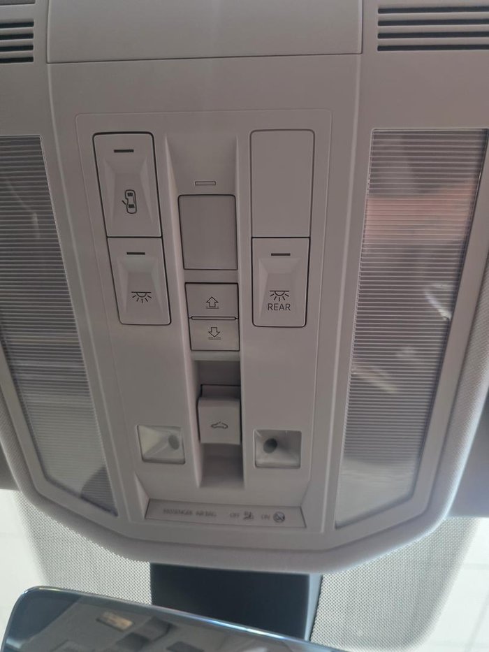 2025 Volkswagen Touareg 210TDI Elegance