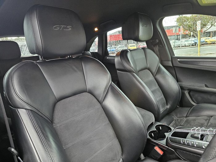 2017 Porsche Macan GTS 95B MY17 AWD Black
