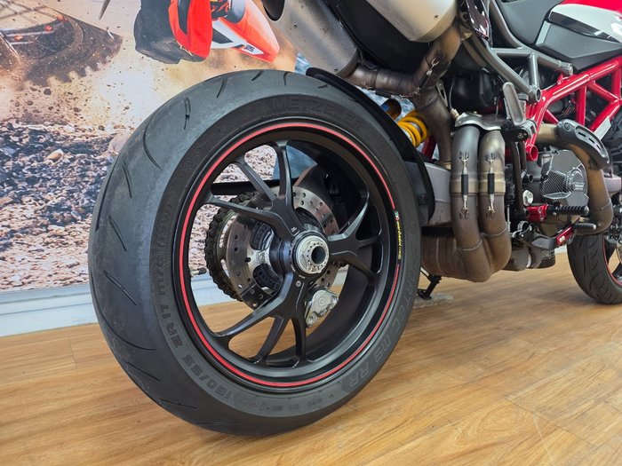 2020 DUCATI HYPERMOTARD 950 SP RED/WHITE