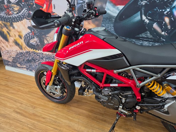 2020 DUCATI HYPERMOTARD 950 SP RED/WHITE