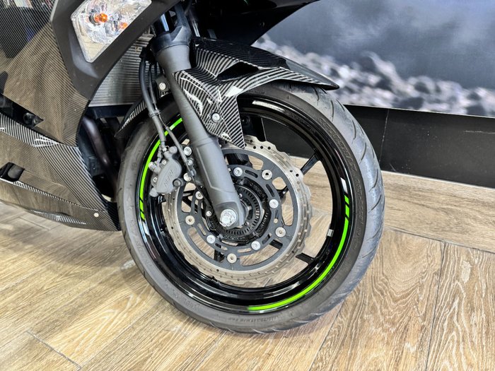 2019 Kawasaki NINJA 400 GREEN