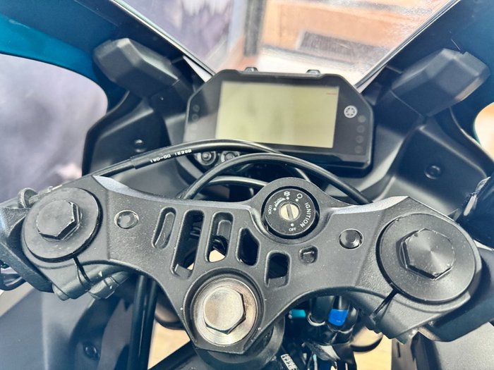 2021 Yamaha YZF-R3 BLUE