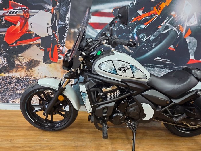 2022 Kawasaki VULCAN S SE WHITE