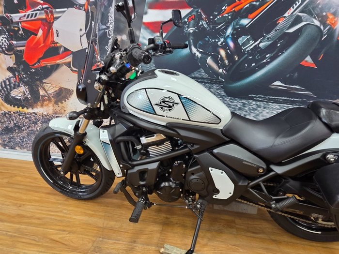 2022 Kawasaki VULCAN S SE WHITE