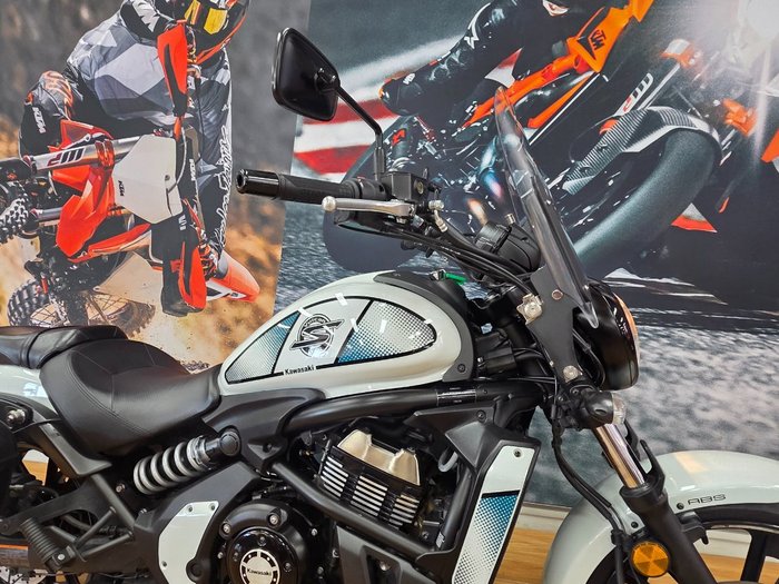 2022 Kawasaki VULCAN S SE WHITE