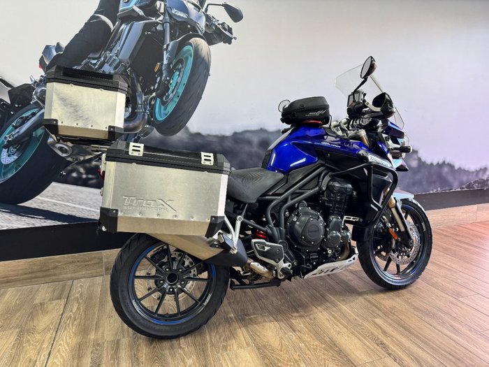 2012 Triumph TIGER EXPLORER BLUE