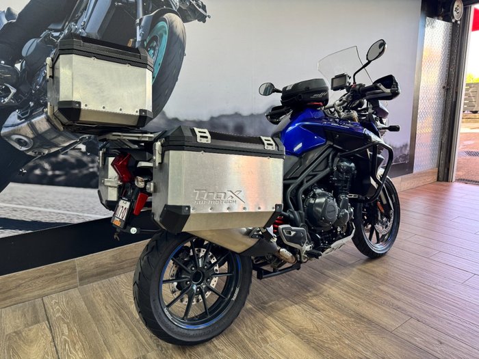 2012 Triumph TIGER EXPLORER BLUE