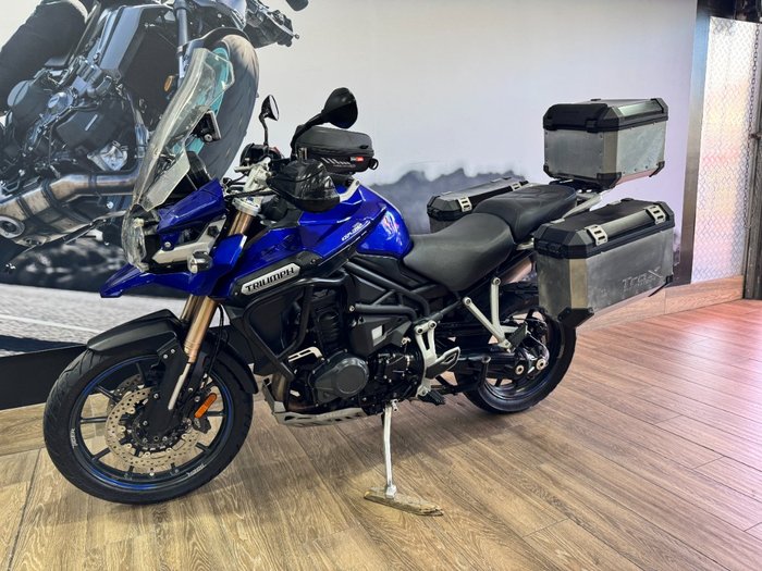 2012 Triumph TIGER EXPLORER BLUE