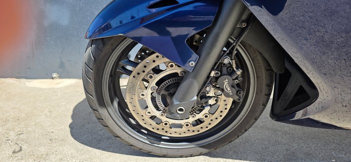 Triumph 2011 Triumph 1050cc Sprint GT BLUE