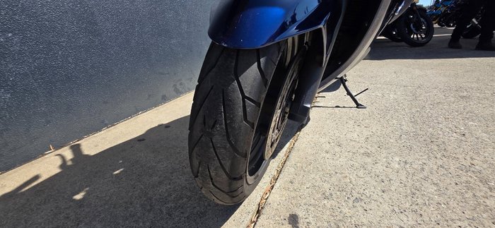 Triumph 2011 Triumph 1050cc Sprint GT BLUE