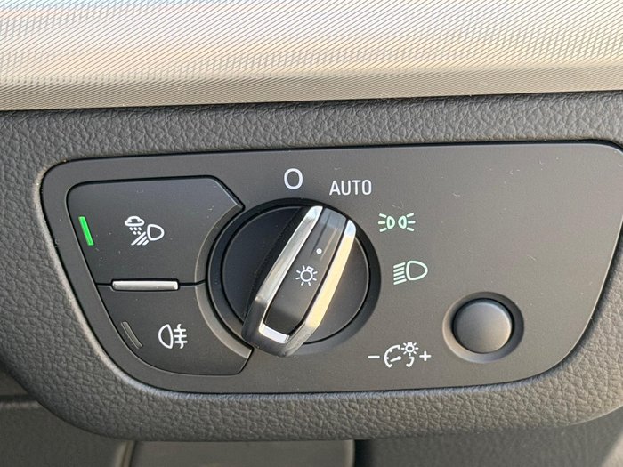 2020 Audi Q5 40 TDI sport