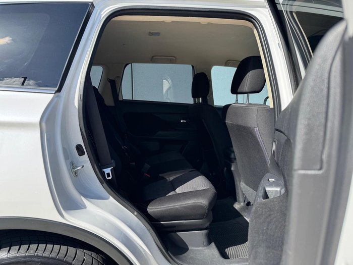 2017 Mitsubishi Outlander LS ZK MY17 4X4 On Demand Starlight