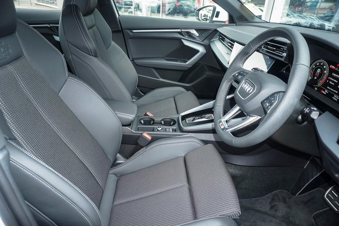 2025 Audi A3 35 TFSI S line